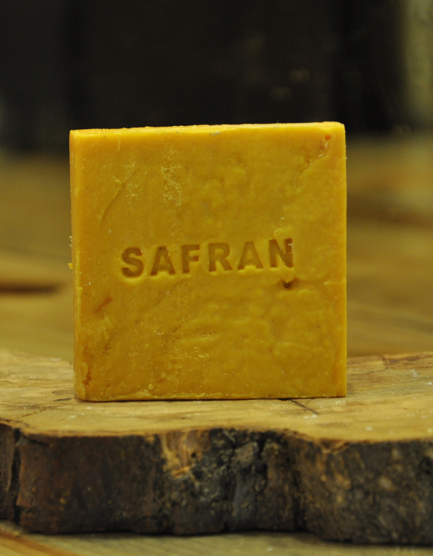 El Yapımı Doğal Safran Sabunu 110 G - 1